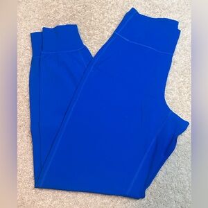 Lululemon Align High-Rise Jogger
Poolside Size 6 full length